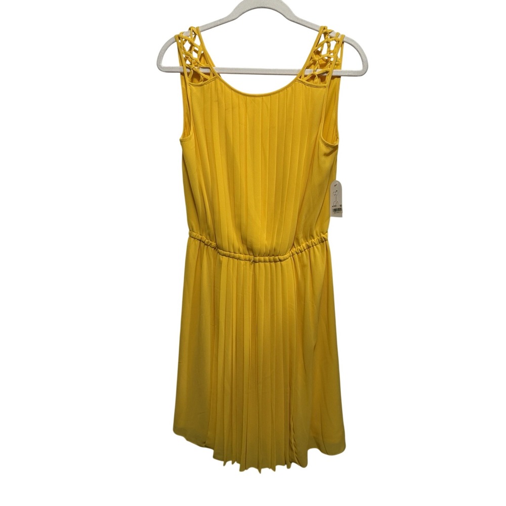 Jessica Simpson Pleated Dress Womens 10 Yellow Scoop Neck Sleeveless Lined